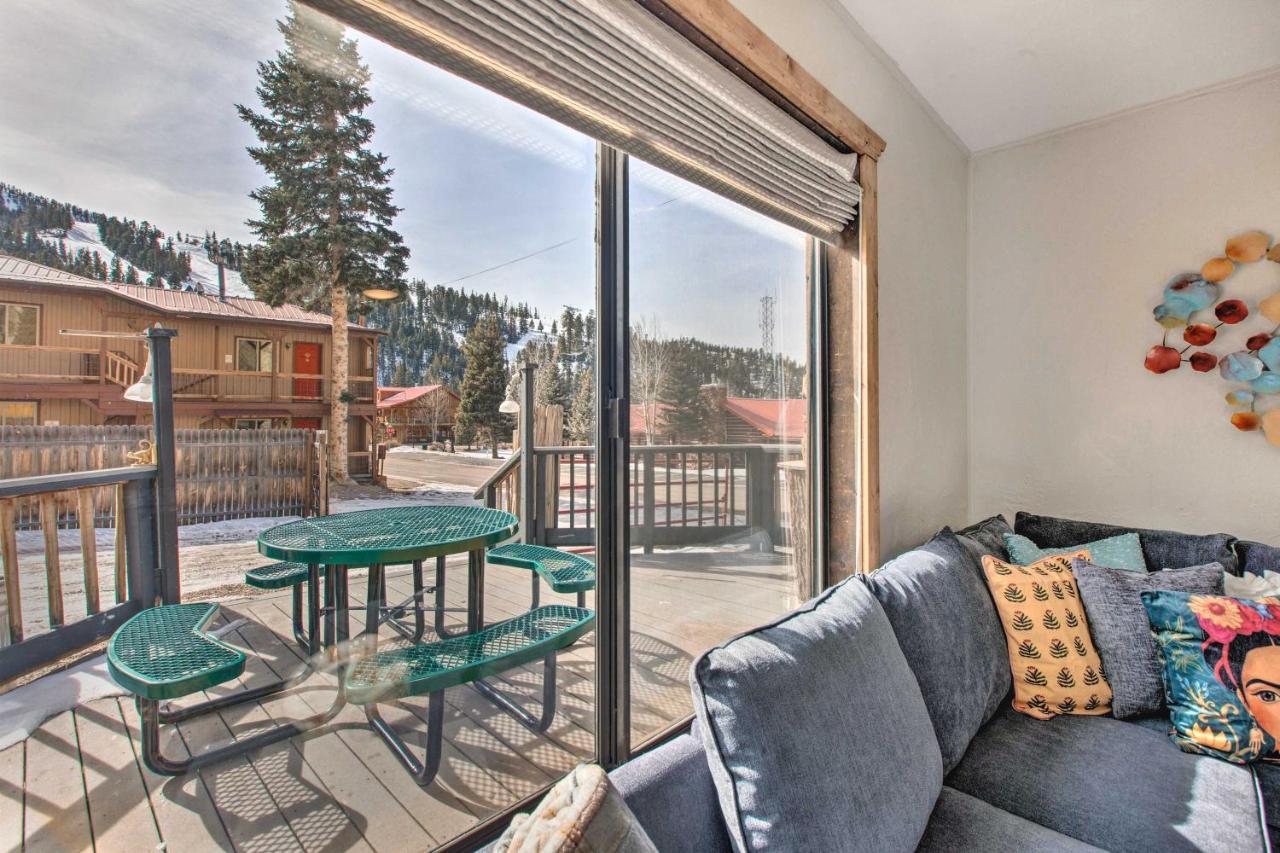 Cozy Red River Condo - Walk To Chair Lift! Eksteriør billede